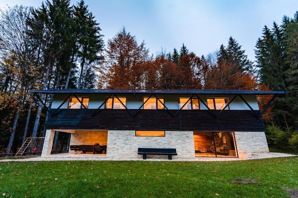 Cabana Haiducului Teşila エクステリア 写真
